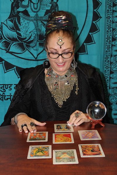 How Do Tarot Card Readings Work 2 How Do Tarot Card Readings Work